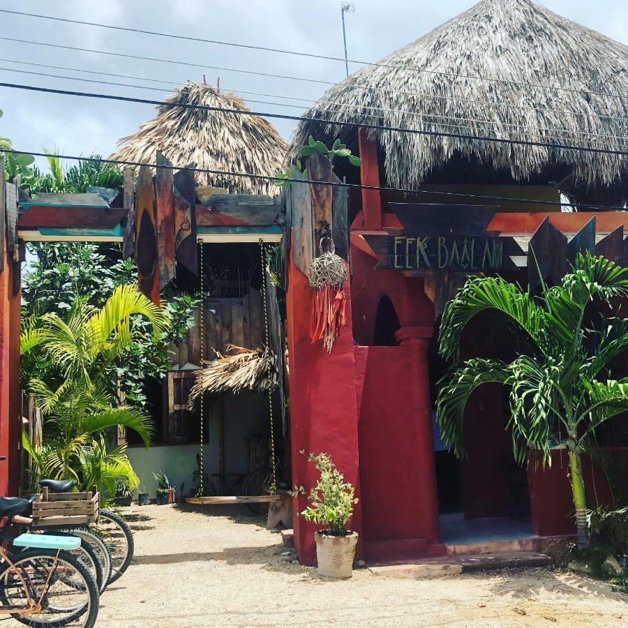 Black Jaguar Hostel Bacalar Eksteriør bilde